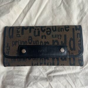 Prune Black and Brown Key & Card Holder